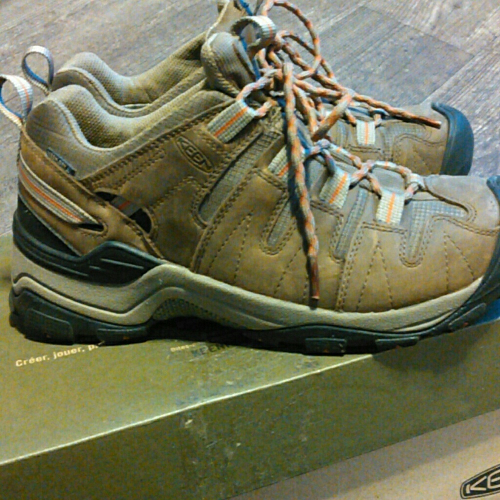 Keen Gypsum Mens 8.5 shoes Keen Dry